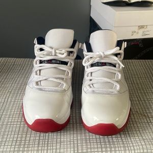 Jordan 11 low